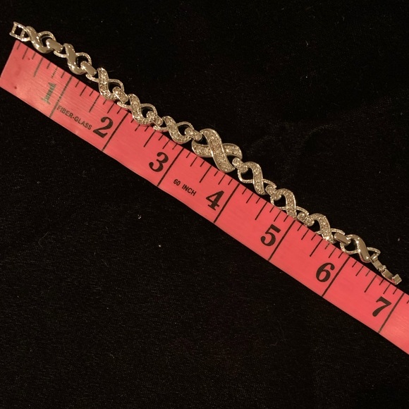 🆕🔥Crystal Eternity Sparkly Elegant Bracelet - Picture 4 of 4